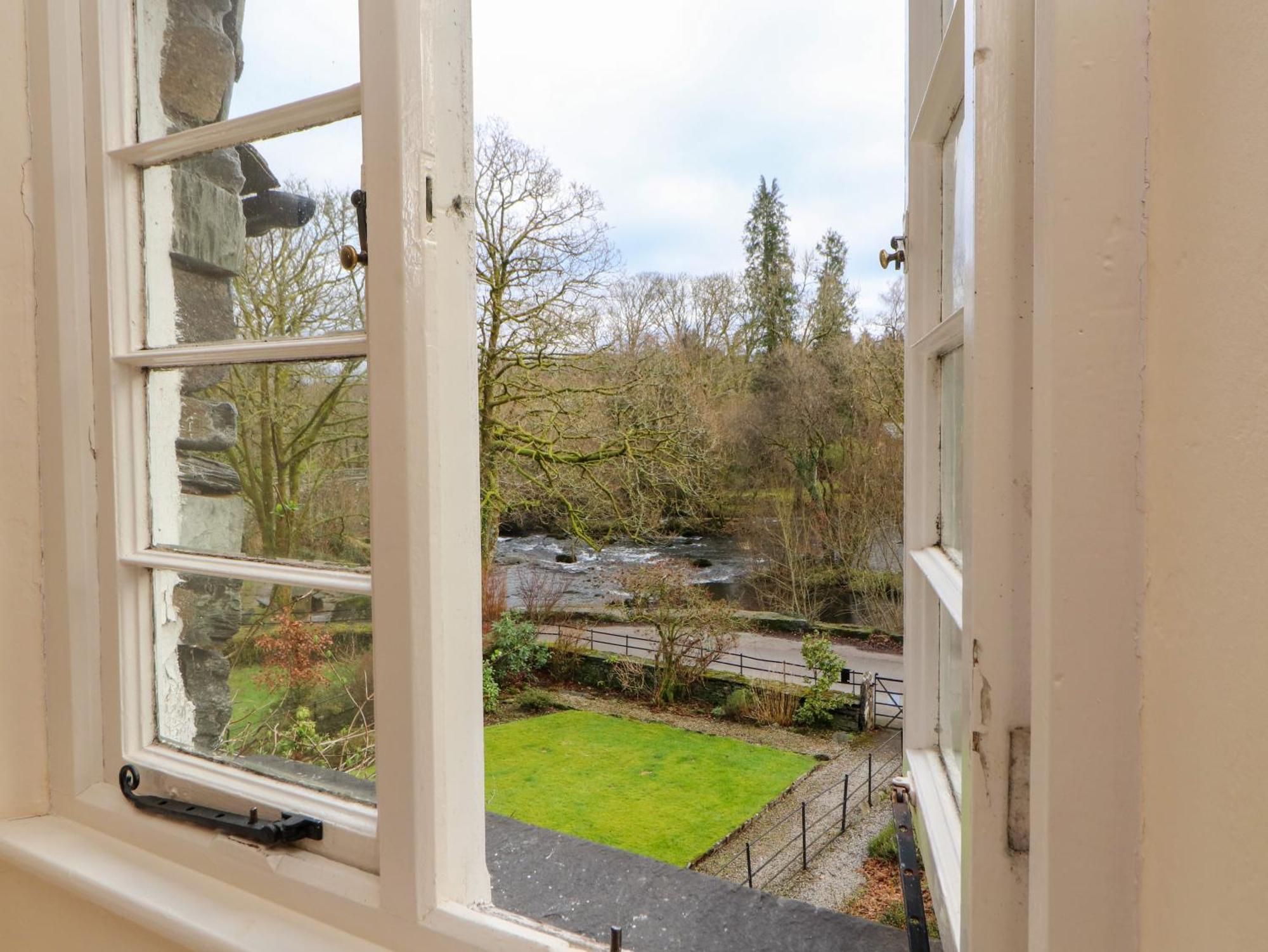 Ednas Cottage Ambleside Exterior photo